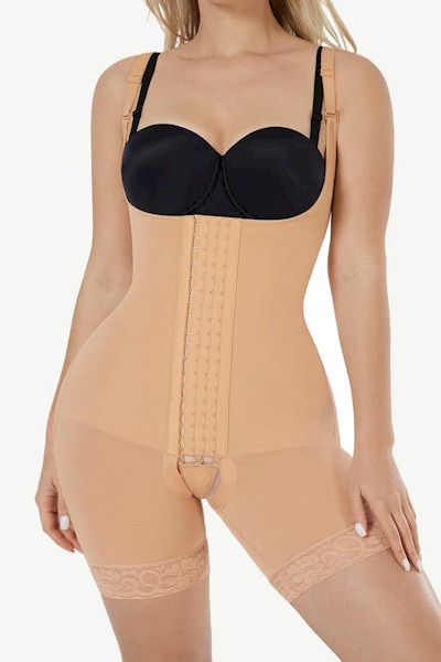 Load image into Gallery viewer, Post-Surgical Compression Shapewear for a Secure and Comfortable Recovery
