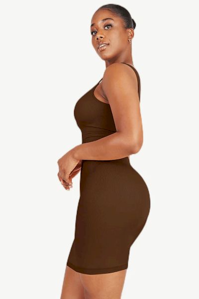 Revolutionary Seamless Dress: Look "Snatched" Without Effort