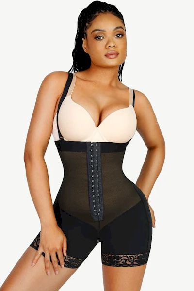 Sculpted Elegance: Lift and Define with Lace Latex Shapewear